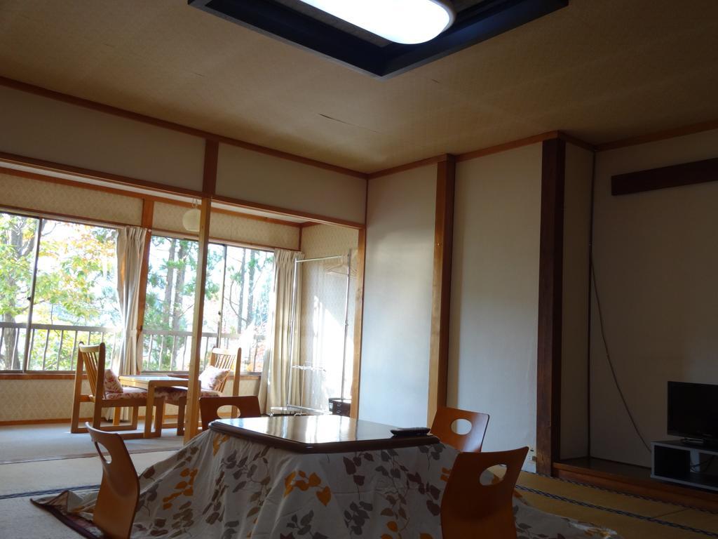Oomukou Ryokan Hakuba Exterior foto